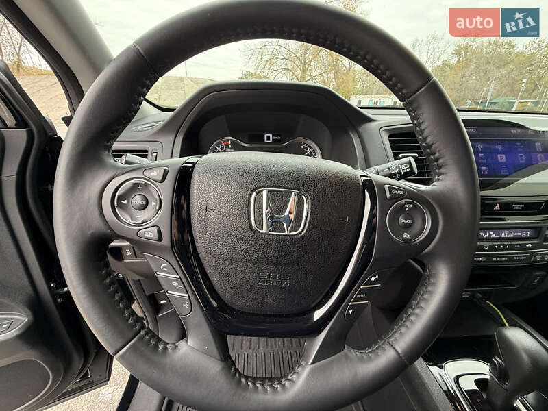 Позашляховик / Кросовер Honda Pilot 2017 в Києві