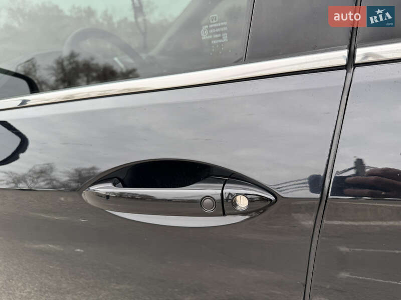 Позашляховик / Кросовер Honda Pilot 2017 в Києві