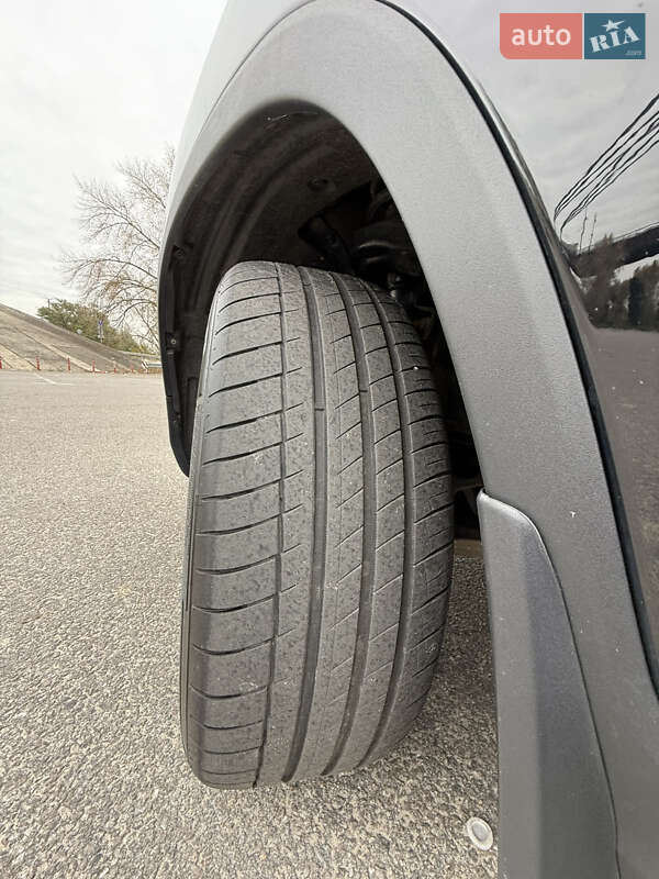 Позашляховик / Кросовер Honda Pilot 2017 в Києві