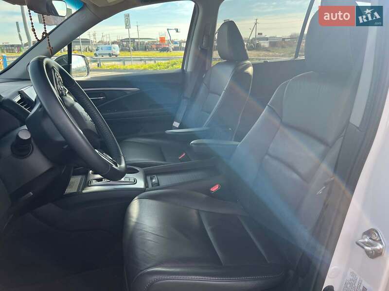 Позашляховик / Кросовер Honda Pilot 2022 в Львові