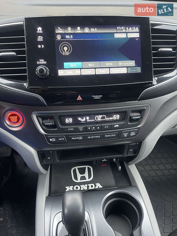Внедорожник / Кроссовер Honda Pilot 2019 в Коломые фото 24 Внедорожник / Кроссовер Honda Pilot 2019 в Коломые