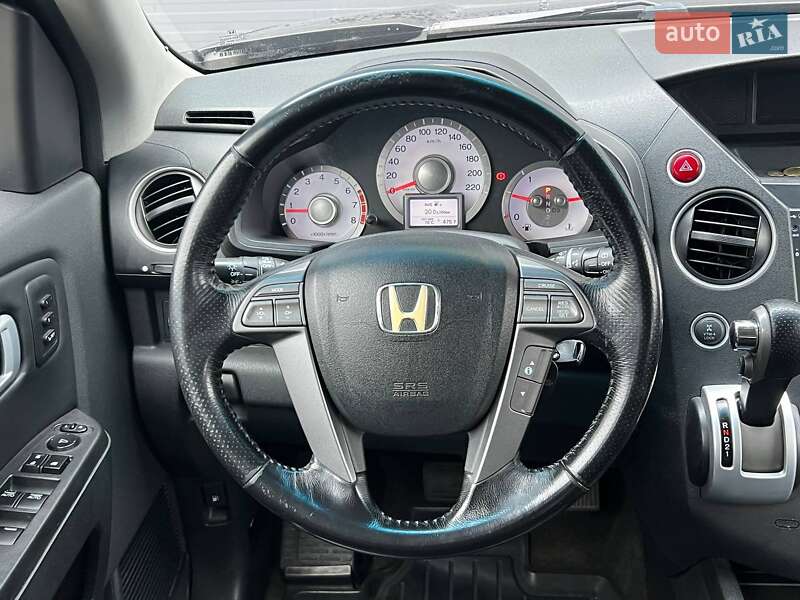 Позашляховик / Кросовер Honda Pilot 2008 в Києві