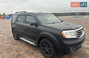 Позашляховик / Кросовер Honda Pilot 2015 в Києві