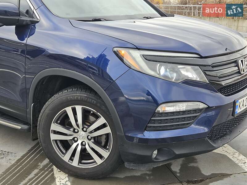 Позашляховик / Кросовер Honda Pilot 2016 в Києві