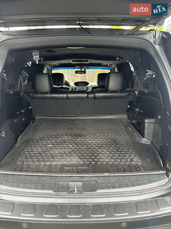 Позашляховик / Кросовер Honda Pilot 2015 в Києві