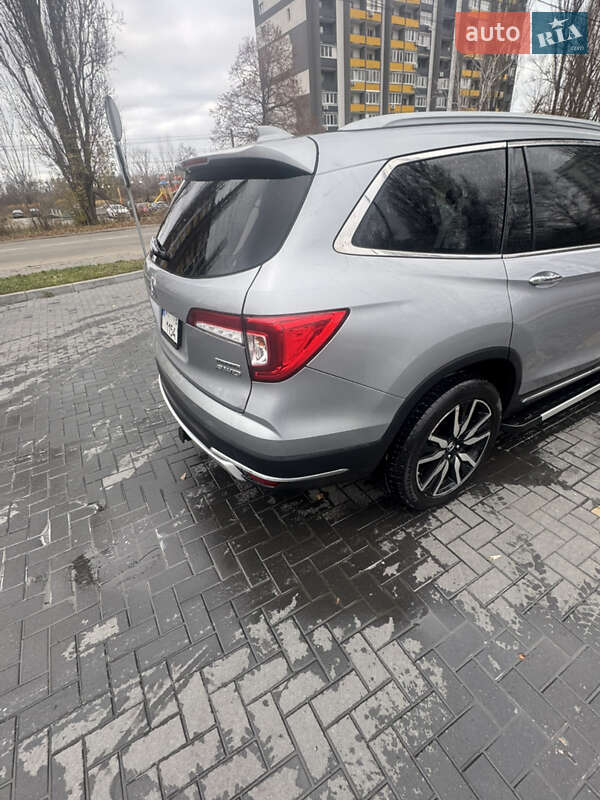 Позашляховик / Кросовер Honda Pilot 2019 в Вишгороді