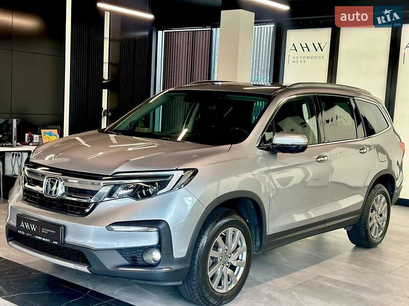 Позашляховик / Кросовер Honda Pilot 2018 в Львові