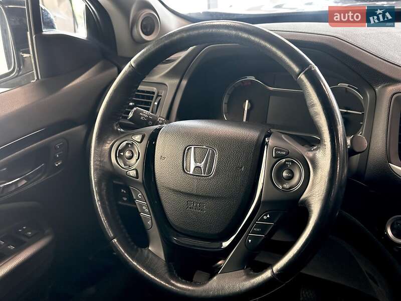 Позашляховик / Кросовер Honda Pilot 2018 в Львові