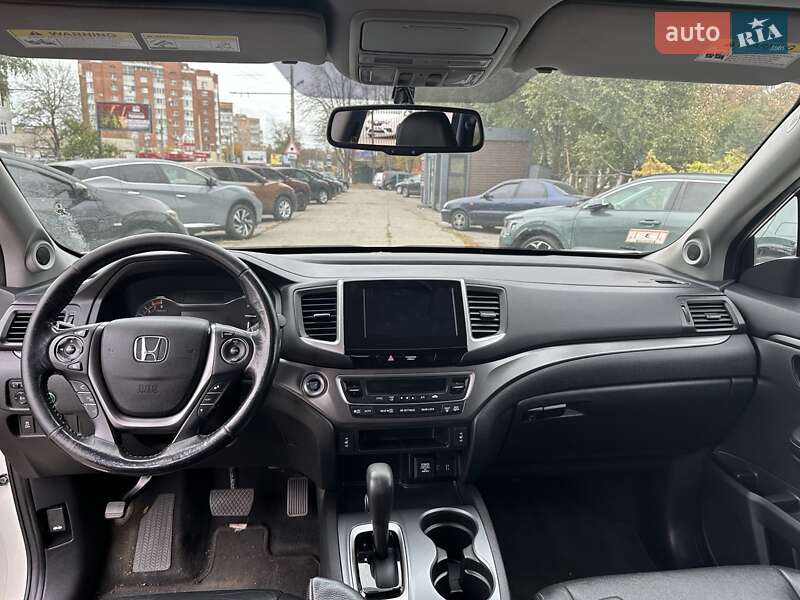 Внедорожник / Кроссовер Honda Pilot 2018 в Полтаве