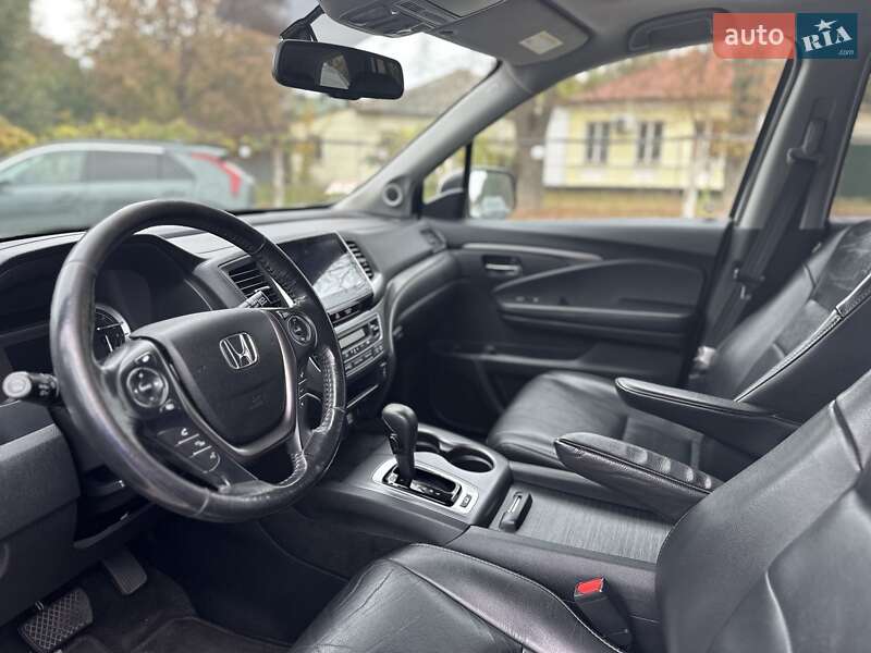Внедорожник / Кроссовер Honda Pilot 2018 в Полтаве