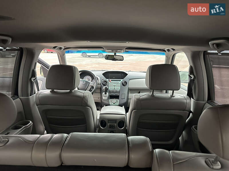 Позашляховик / Кросовер Honda Pilot 2008 в Києві