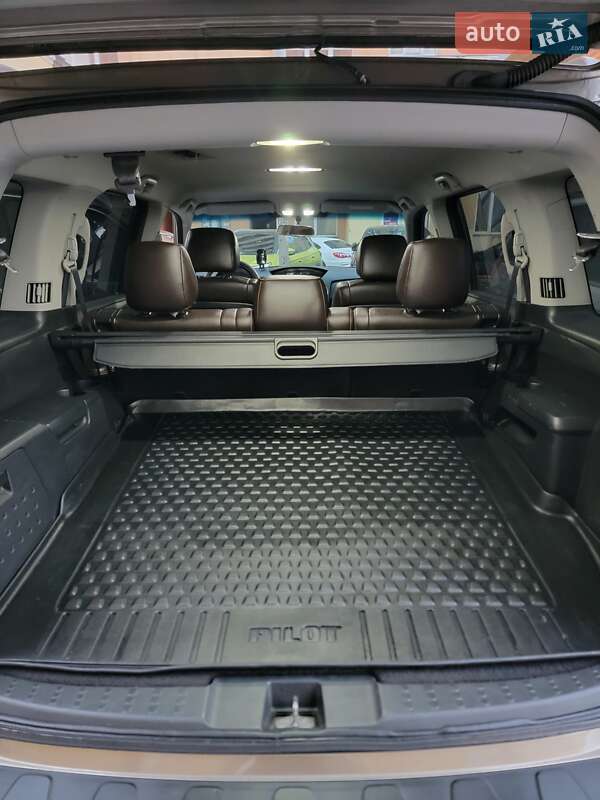 Внедорожник / Кроссовер Honda Pilot 2008 в Киеве