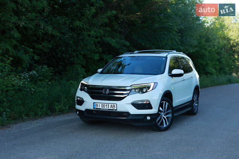 Внедорожник / Кроссовер Honda Pilot 2017 в Киеве