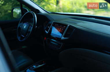 Позашляховик / Кросовер Honda Pilot 2017 в Києві