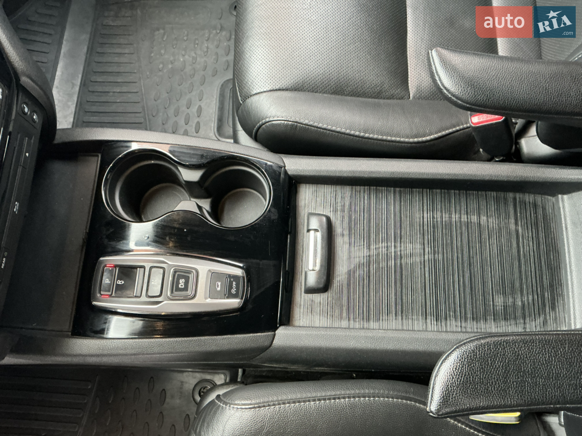 2016 Honda Pilot - мініатюра 9