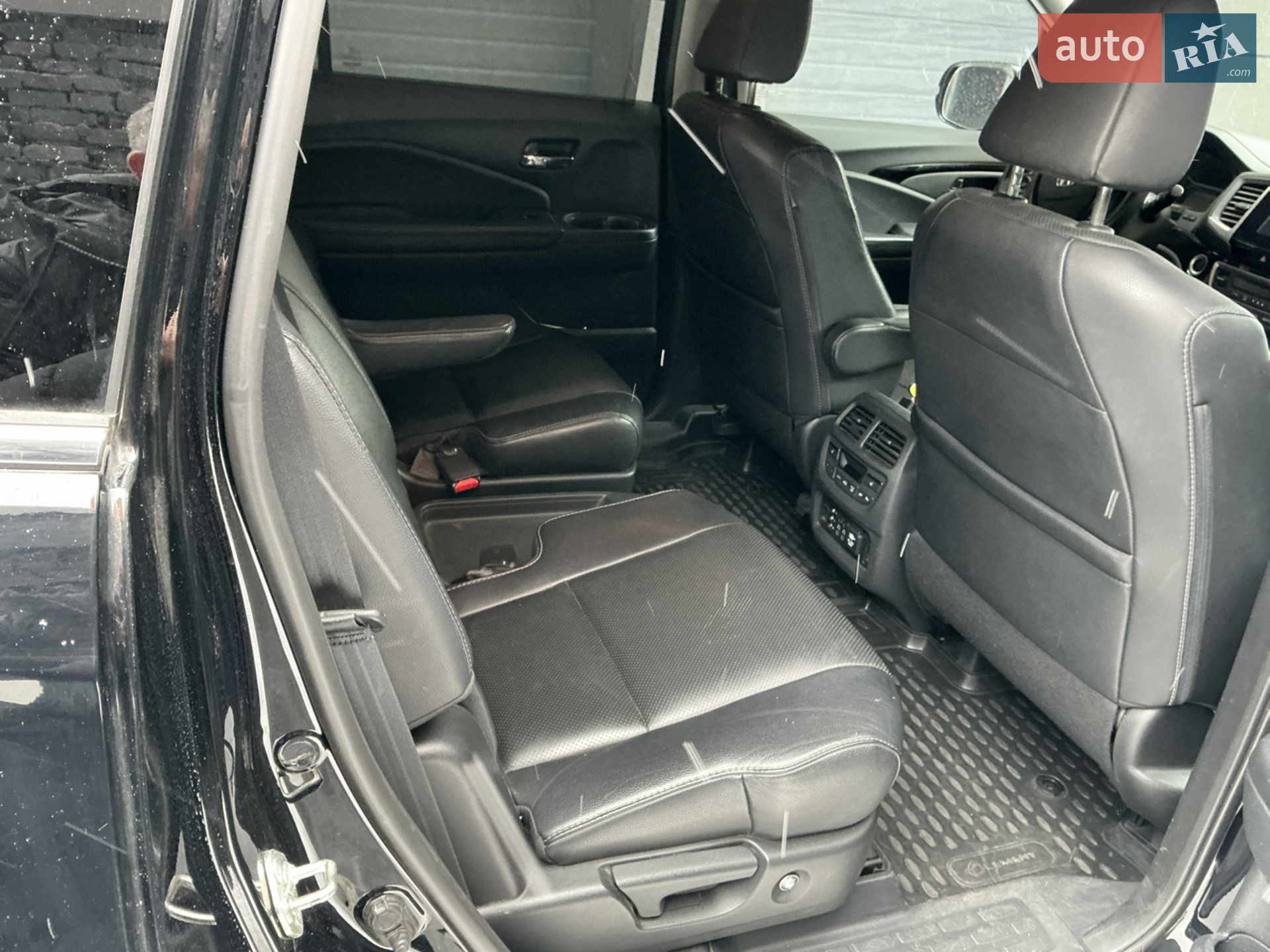 2016 Honda Pilot - мініатюра 17