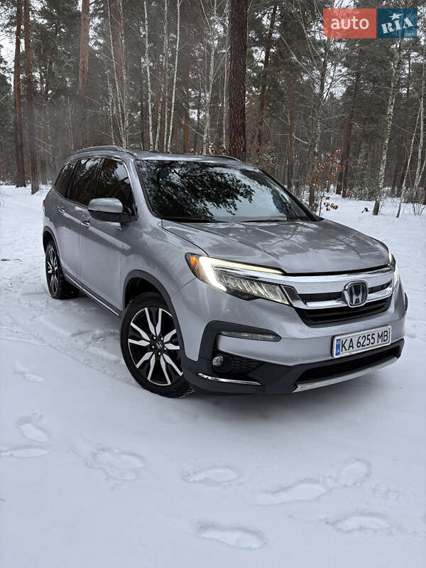 Внедорожник / Кроссовер Honda Pilot 2019 в Киеве