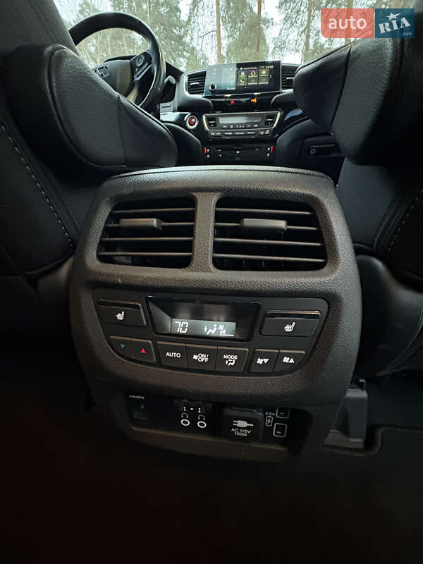 Внедорожник / Кроссовер Honda Pilot 2019 в Киеве