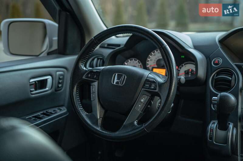 Внедорожник / Кроссовер Honda Pilot 2014 в Черновцах