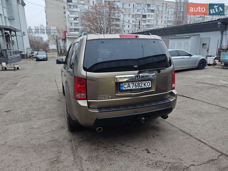 Позашляховик / Кросовер Honda Pilot 2009 в Миколаєві
