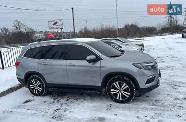 Внедорожник / Кроссовер Honda Pilot 2017 в Полтаве