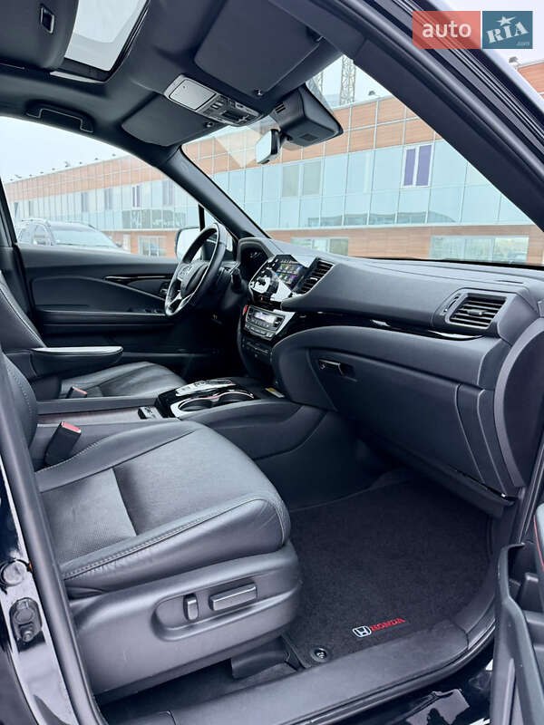 Внедорожник / Кроссовер Honda Pilot 2021 в Киеве