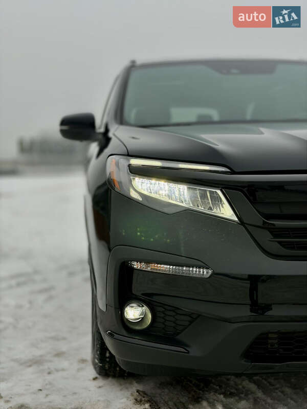 Внедорожник / Кроссовер Honda Pilot 2021 в Киеве