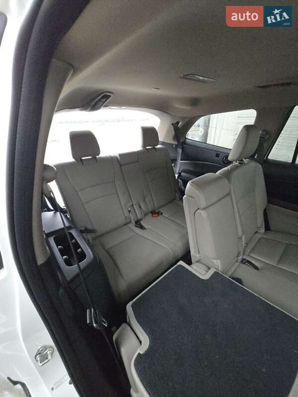 Внедорожник / Кроссовер Honda Pilot 2015 в Львове