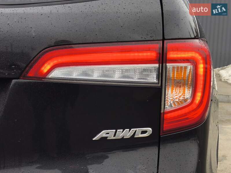 Внедорожник / Кроссовер Honda Pilot 2021 в Киеве