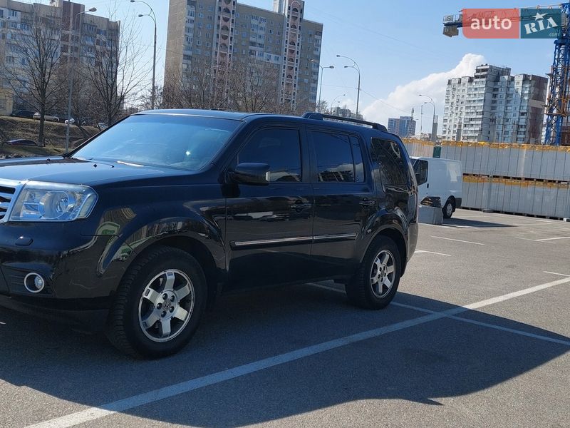 Позашляховик / Кросовер Honda Pilot 2013 в Києві
