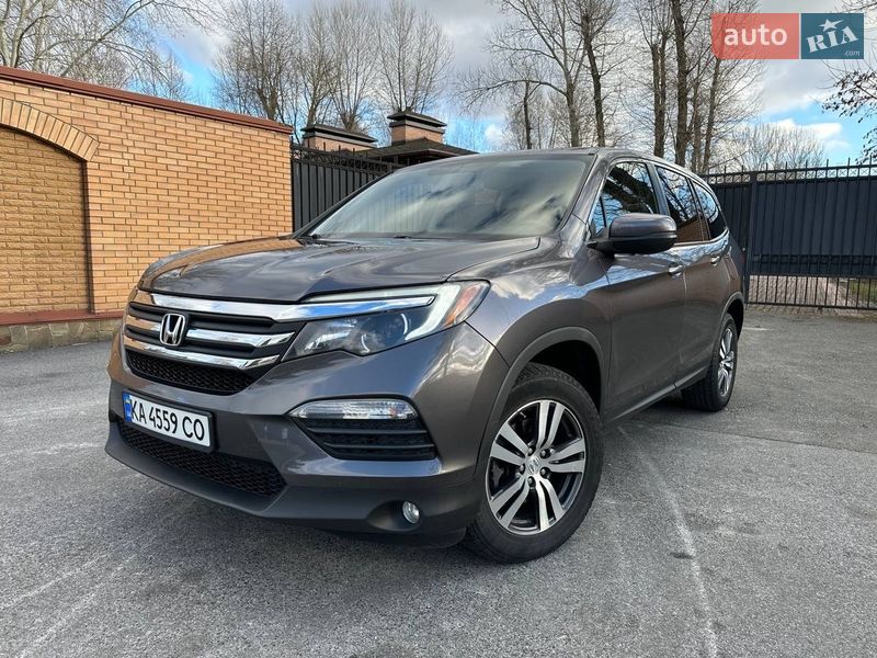 Внедорожник / Кроссовер Honda Pilot 2017 в Киеве