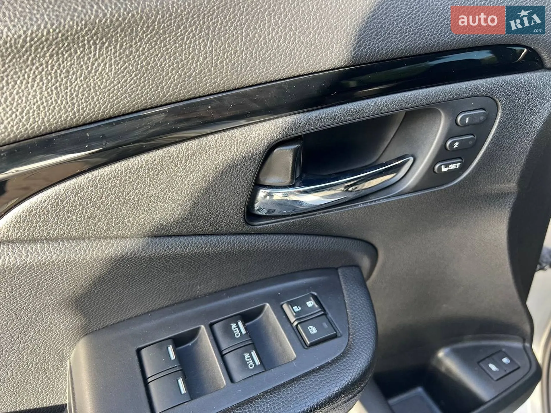 2017 Honda Pilot - мініатюра 12