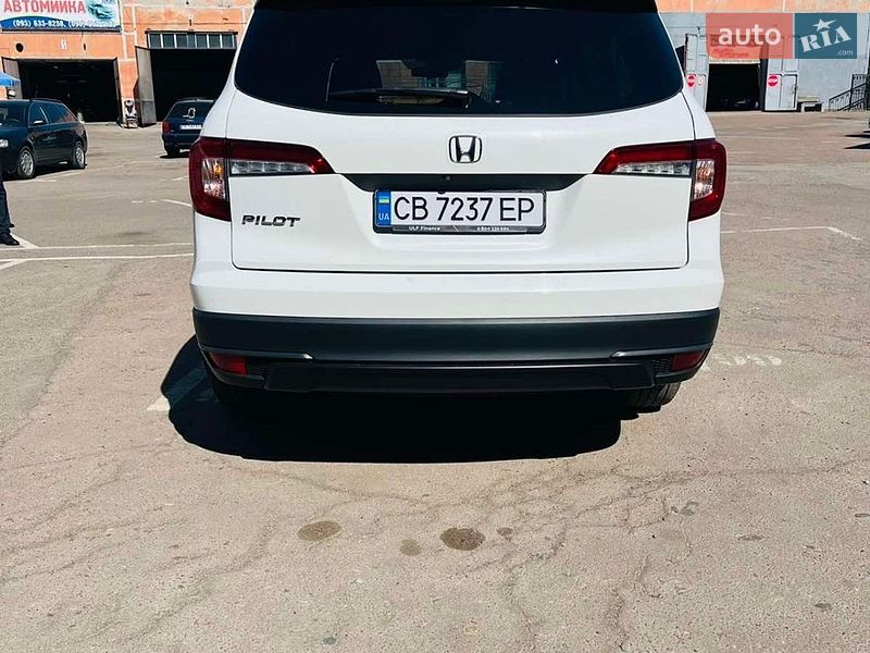 Внедорожник / Кроссовер Honda Pilot 2019 в Чернигове
