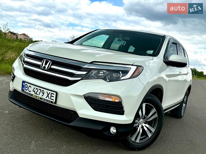 Позашляховик / Кросовер Honda Pilot 2017 в Трускавці