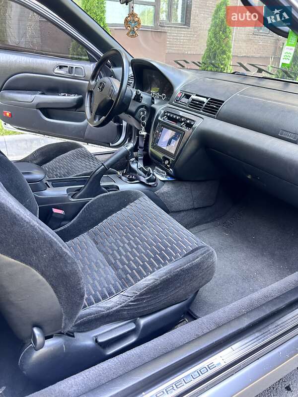 Купе Honda Prelude 1998 в Чернігові
