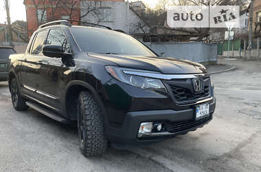 Пикап Honda Ridgeline 2016 в Киеве