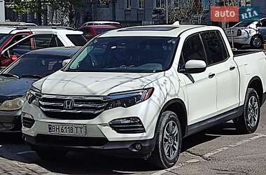 Пикап Honda Ridgeline 2017 в 