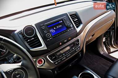 Пикап Honda Ridgeline 2019 в 