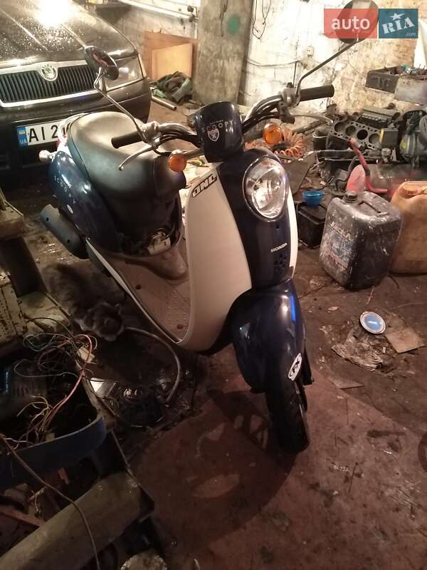 Скутер Honda Scoopy AF-55 2005 в Белой Церкви