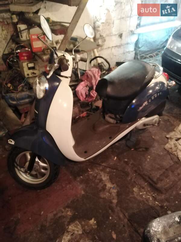 Скутер Honda Scoopy AF-55 2005 в Белой Церкви