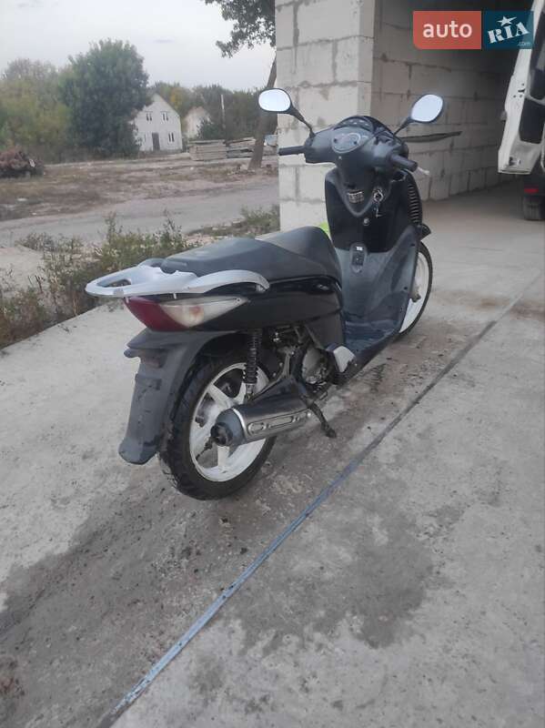 Мопеды Honda SH 125 2009 в Овруче