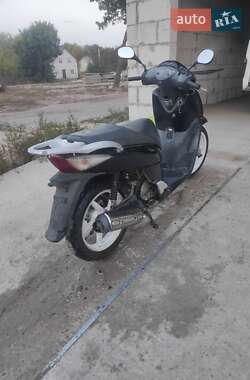 Мопеди Honda SH 125 2009 в Овручі