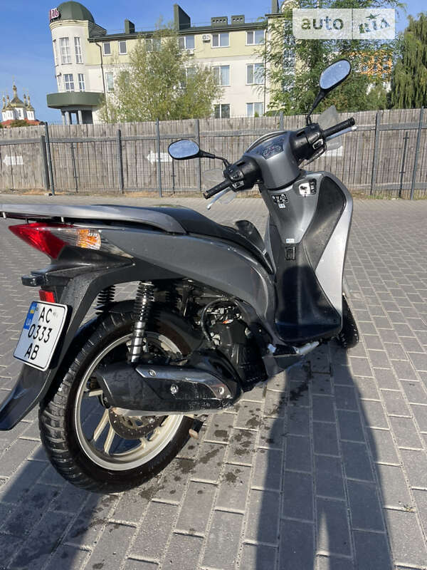 Мопеди Honda SH 125 2013 в Ковелі