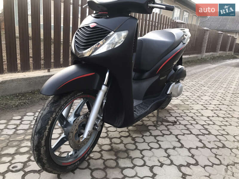 Скутер Honda SH 125 2009 в Делятине