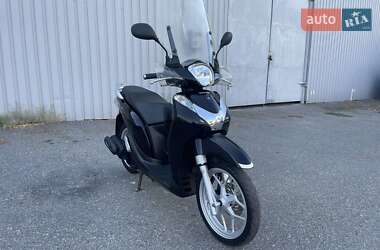 Макси-скутер Honda SH 125 2015 в 