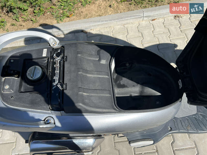 Скутер Honda SH 125 2009 в Дунаївцях