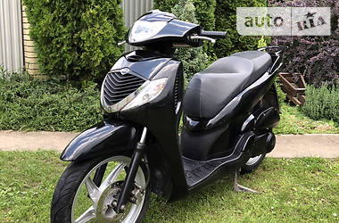 Макси-скутер Honda SH 150 2007 в 