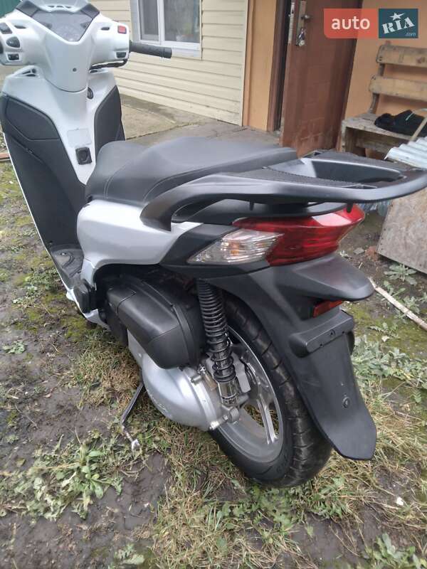 Мокик Honda SH 300i 2014 в Василькове