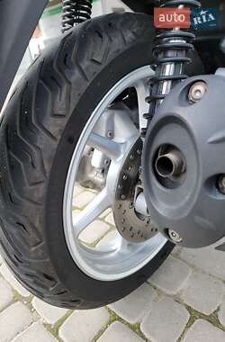 Макси-скутер Honda SH 300i 2013 в 