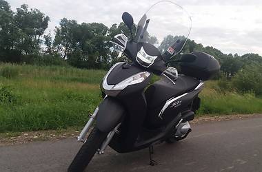 Мопеды Honda SH 50 2016 в Черновцах